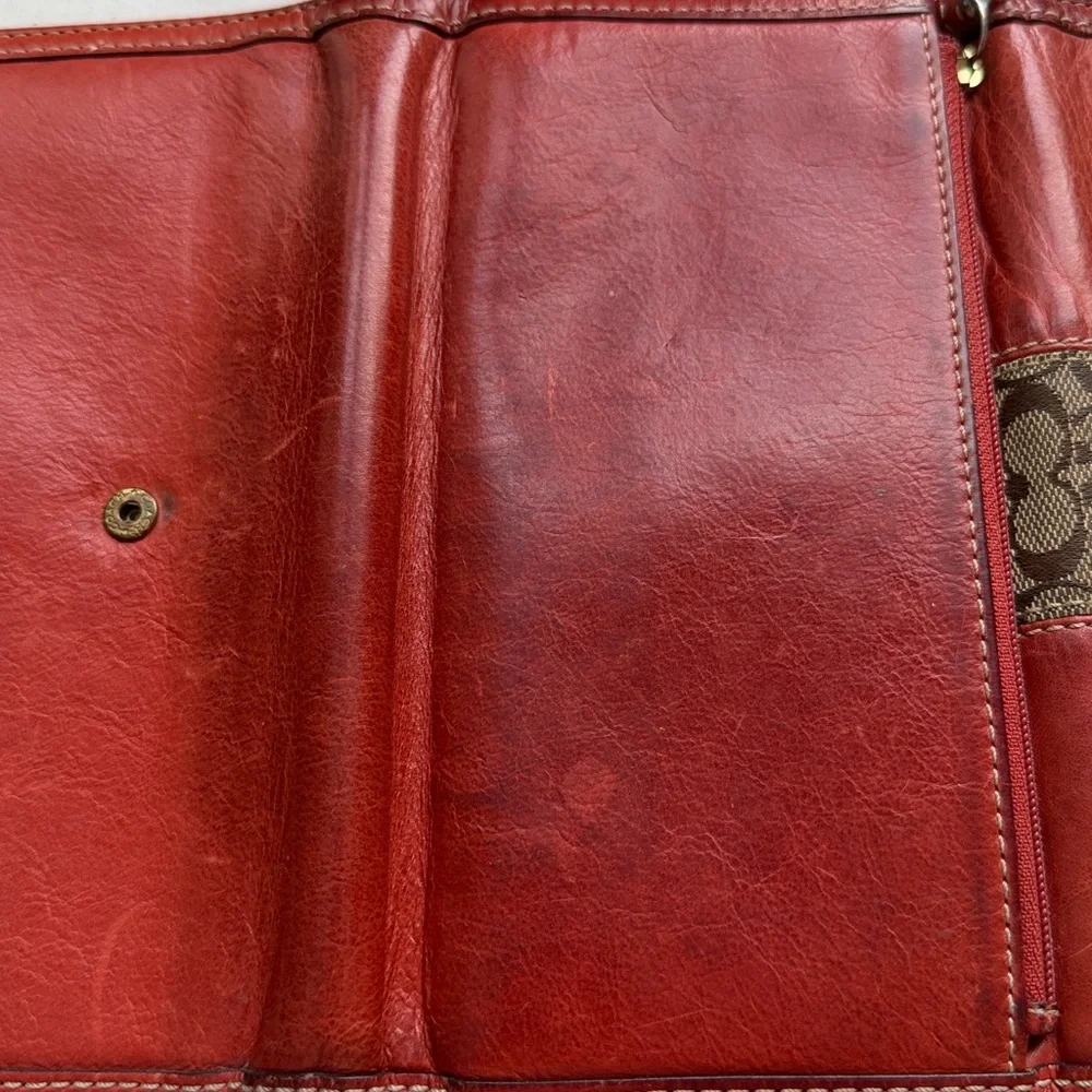 Vintage Coach Wallet - Picture 7 of 7